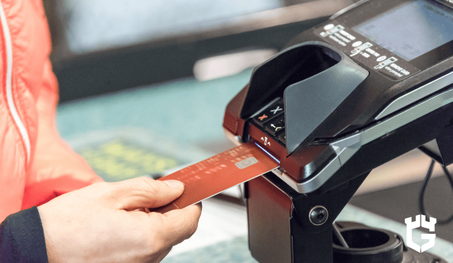 Identity Theft Insurance: What Smart Holiday Shoppers Need to Know